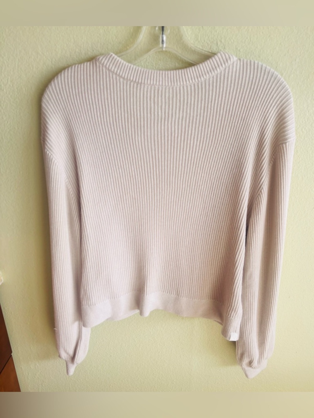 Lululemon Cream Crossover Sweater Size: 6 - Picture 3 of 7